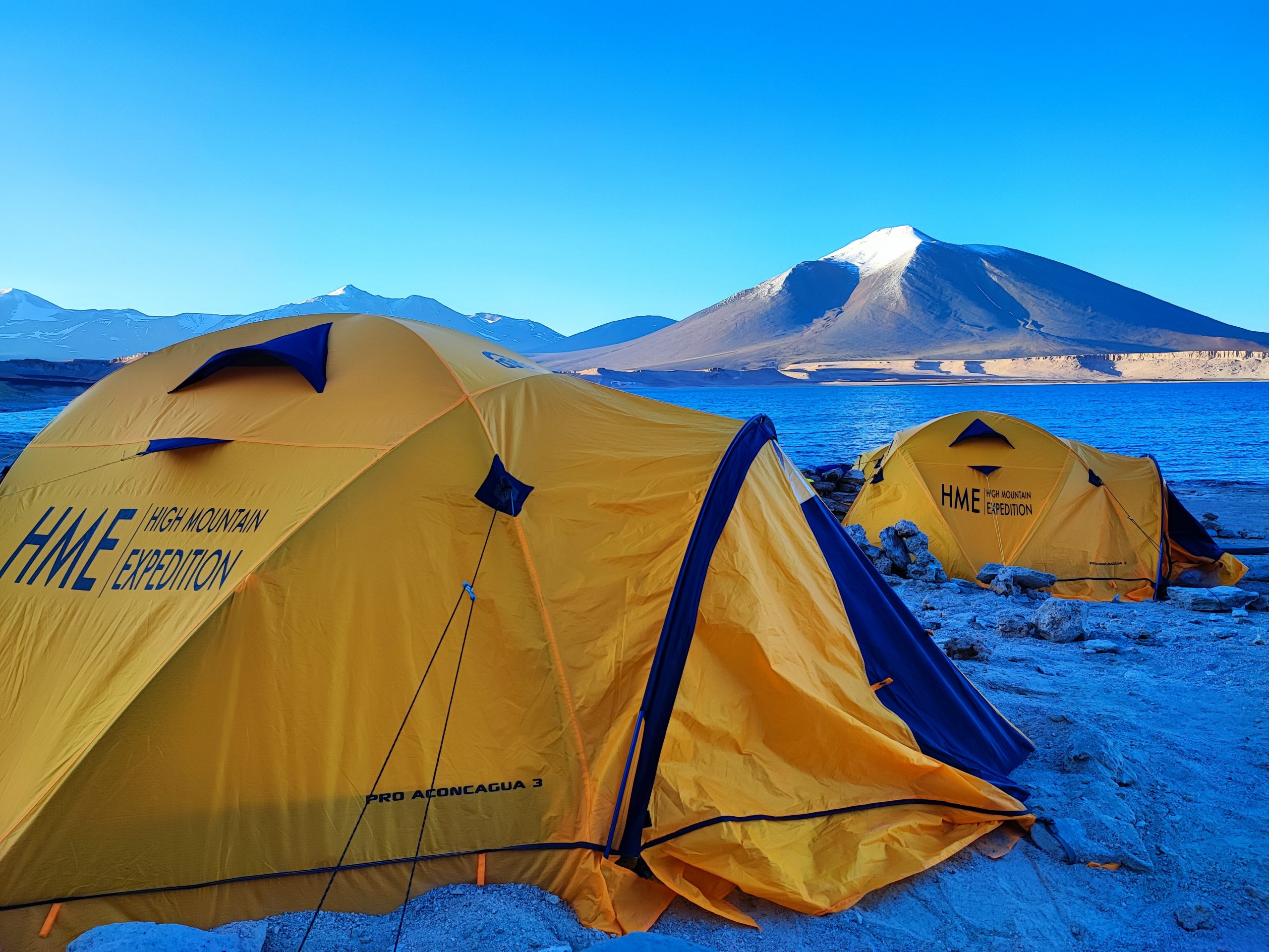 ojos del salado base camp