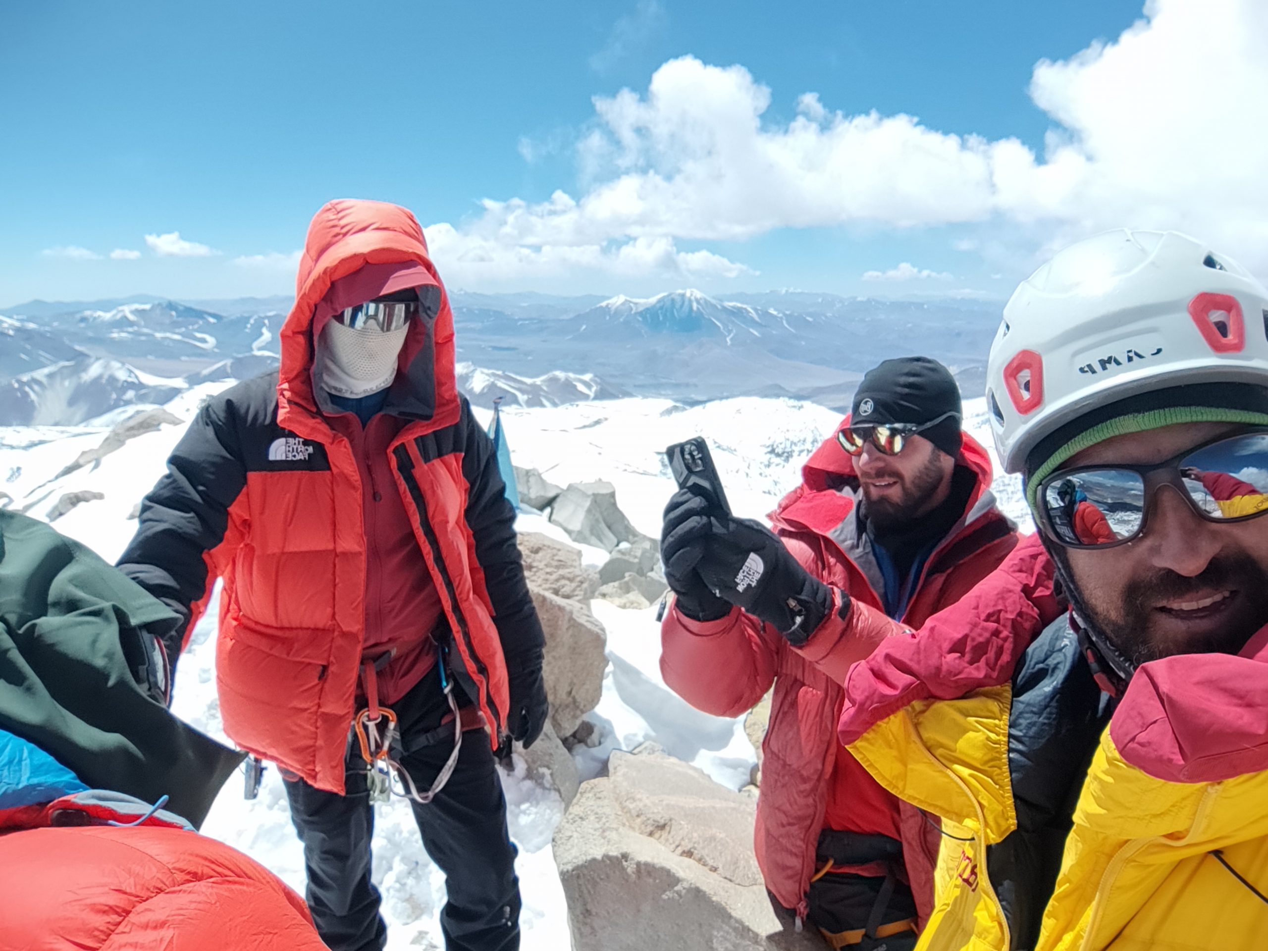 ojos del salado summit